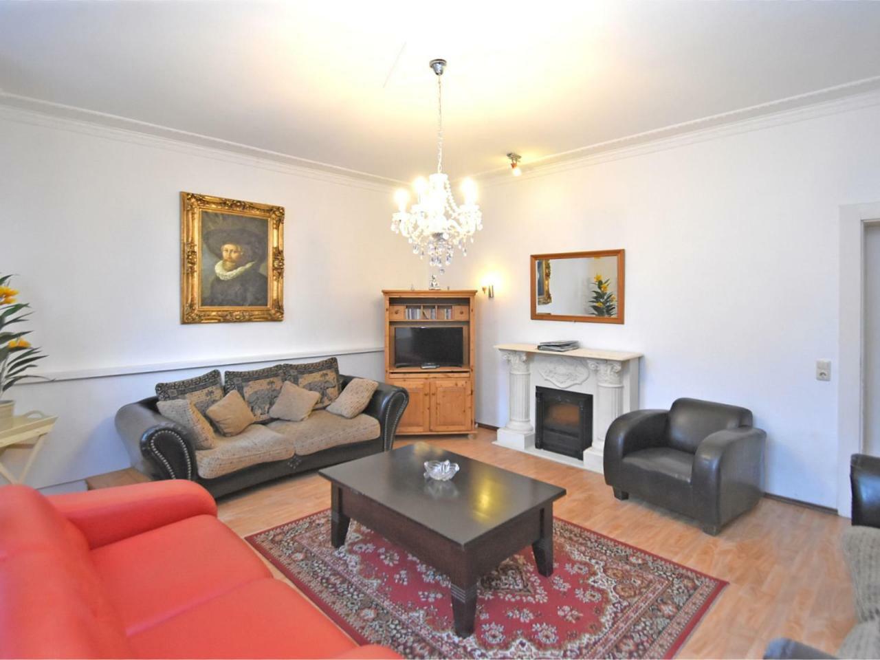 Heritage Villa With Home Cinema Sauna Treuen Exteriör bild